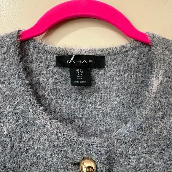 NWT Tahari Gray Fuzzy Knit Cardigan Sweater Gold Buttons Crew Neck Womens Small - Picture 3 of 5